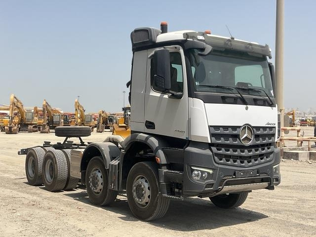 Mercedes-Benz Arocs 4240 - Шаси кабина: снимка 4 Mercedes-Benz Arocs 4240 - Шаси кабина: снимка 4