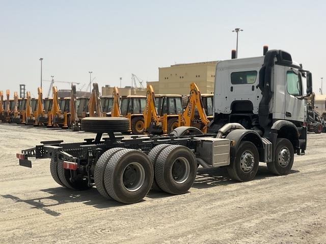 Mercedes-Benz Arocs 4240 - Шаси кабина: снимка 3 Mercedes-Benz Arocs 4240 - Шаси кабина: снимка 3