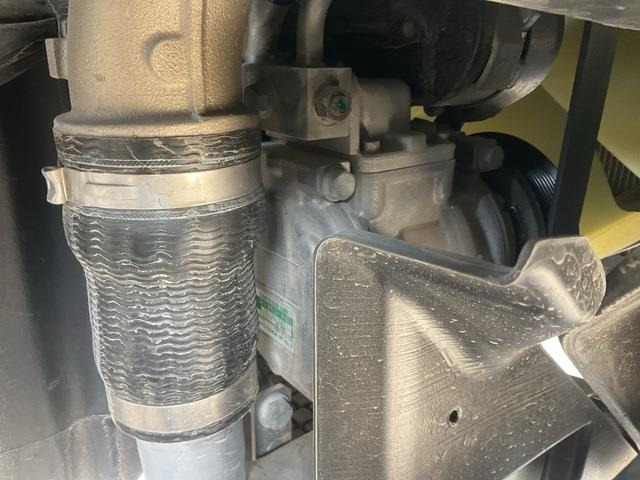 Шаси кабина Mercedes-Benz Arocs 4240: снимка 21