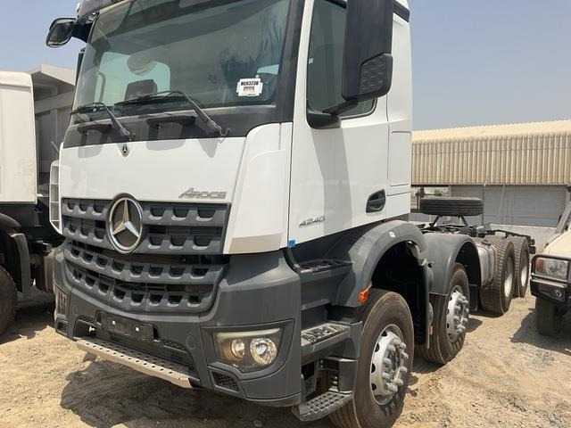 Шаси кабина Mercedes-Benz Arocs 4240: снимка 8