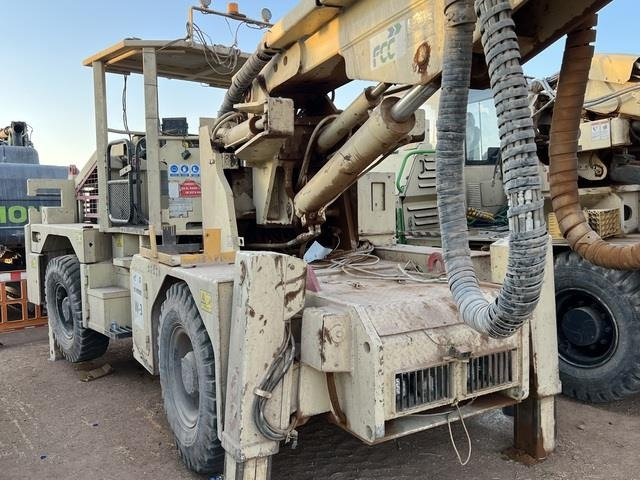 Normet Imec 9910 Brex - Телескопична платформа: снимка 2 Normet Imec 9910 Brex - Телескопична платформа: снимка 2