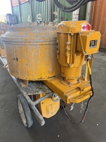 Putzmeister S5 EV TM - Бетон помпа: снимка 3 Putzmeister S5 EV TM - Бетон помпа: снимка 3