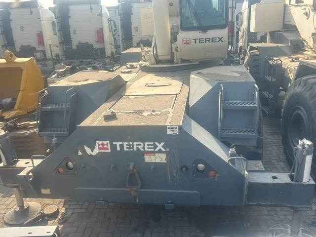 Кран за пресечени терени Terex RT555: снимка 10