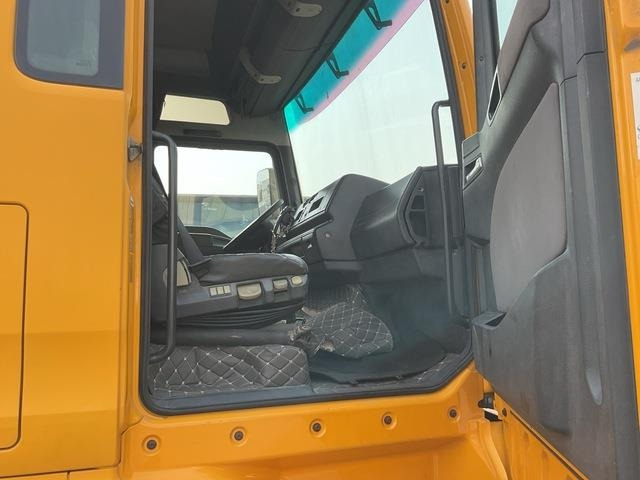 Влекач MAN TGA41.660: снимка 18 Влекач MAN TGA41.660: снимка 18