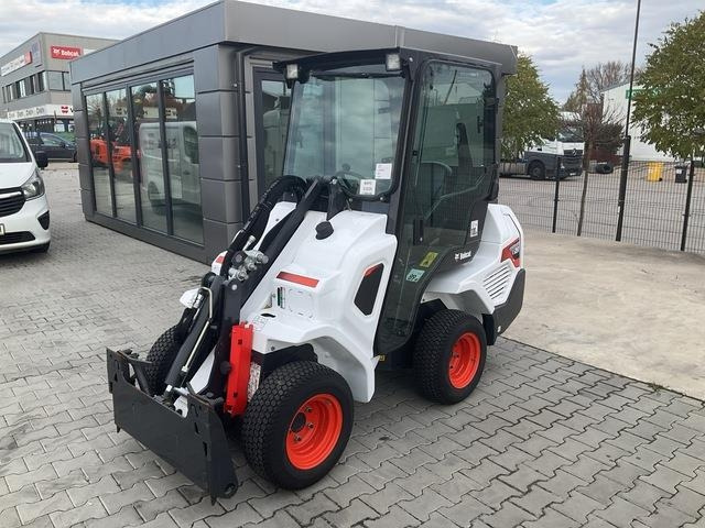 Bobcat L23 - Колесен товарач: снимка 1 Bobcat L23 - Колесен товарач: снимка 1