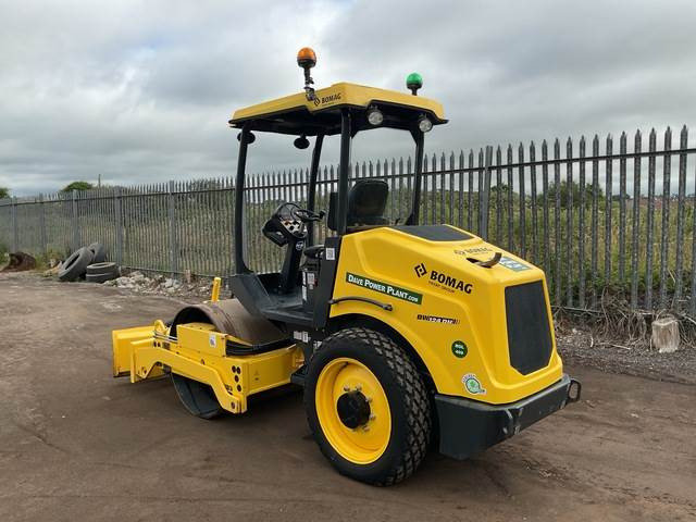 Bomag BW124DH-5 - Компактор: снимка 2 Bomag BW124DH-5 - Компактор: снимка 2