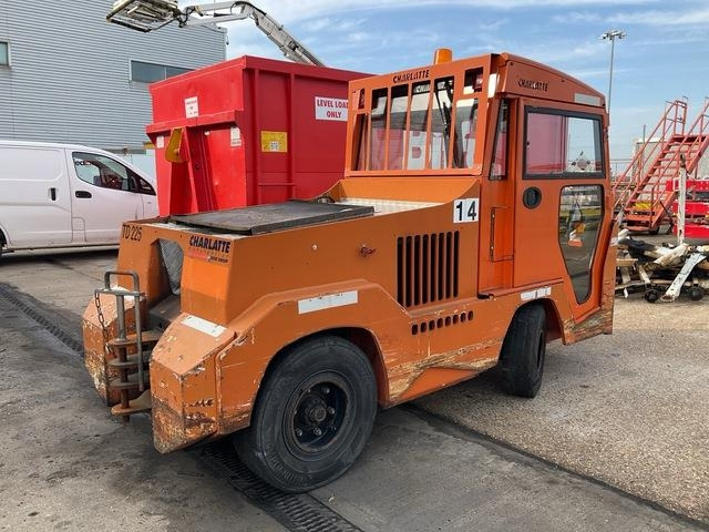 Charlatte TD225 - Електрически влекач: снимка 3 Charlatte TD225 - Електрически влекач: снимка 3