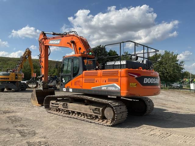 Doosan DX300LC-7 - Верижен багер: снимка 2 Doosan DX300LC-7 - Верижен багер: снимка 2