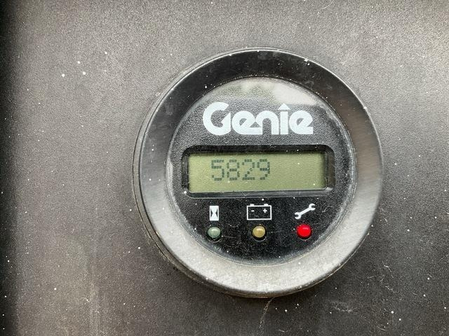 Артикулираща платформа Genie Z60/37: снимка 11