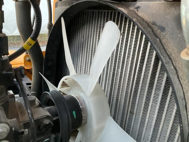 Мини самосвал JCB 3STH-2S5: снимка 18 Мини самосвал JCB 3STH-2S5: снимка 18