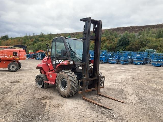 Manitou M26-4 - Мотокар с висока проходимост: снимка 4 Manitou M26-4 - Мотокар с висока проходимост: снимка 4