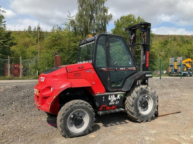 Manitou M30-4 - Мотокар с висока проходимост: снимка 3 Manitou M30-4 - Мотокар с висока проходимост: снимка 3