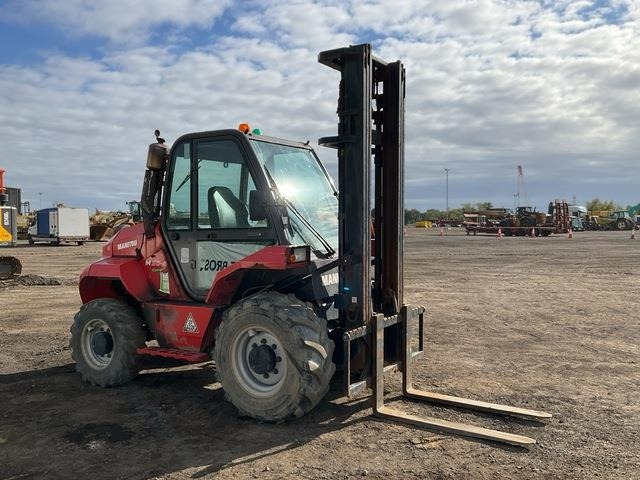 Manitou M30-4 - Мотокар с висока проходимост: снимка 4 Manitou M30-4 - Мотокар с висока проходимост: снимка 4