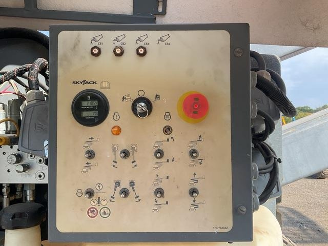 Артикулираща платформа SkyJack SJ51AJ: снимка 8