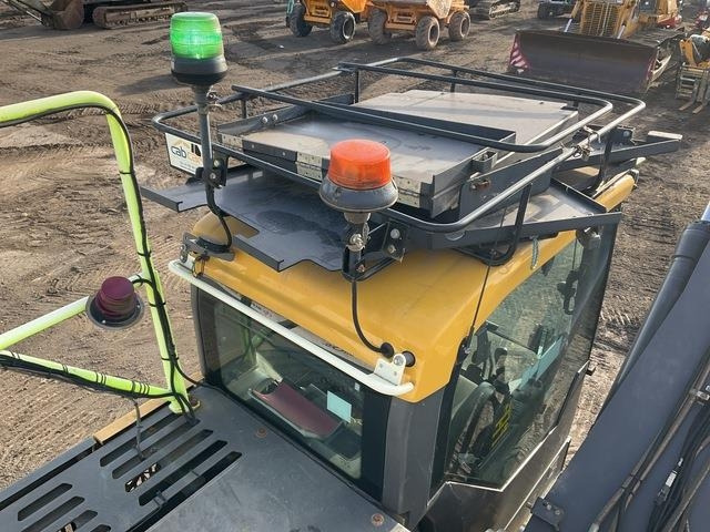 Верижен багер Volvo ECR355EL: снимка 13