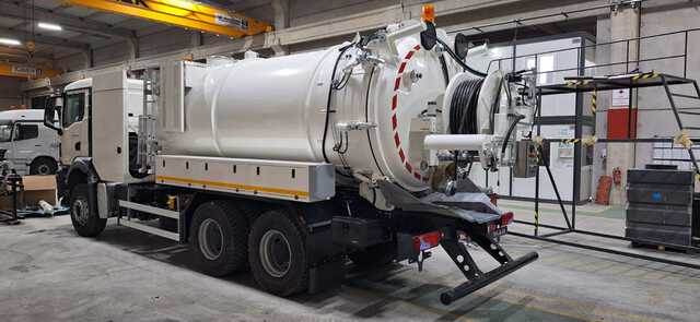 MAN TGS 33.400 Jetter - Каналопочистваща машина: снимка 4 MAN TGS 33.400 Jetter - Каналопочистваща машина: снимка 4