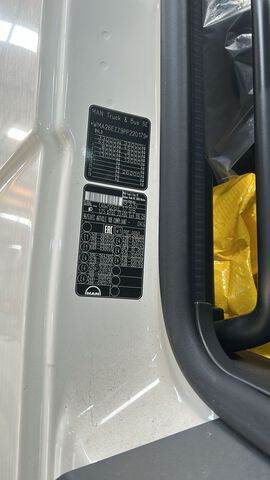 MAN TGS 33.400 Jetter - Каналопочистваща машина: снимка 2 MAN TGS 33.400 Jetter - Каналопочистваща машина: снимка 2
