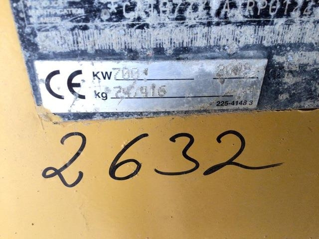 Кариерен самосвал CAT 777F: снимка 6 Кариерен самосвал CAT 777F: снимка 6