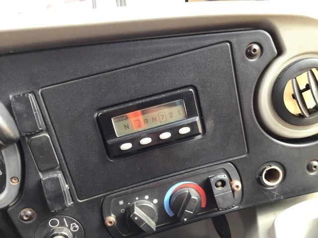 Кариерен самосвал CAT 777F: снимка 21 Кариерен самосвал CAT 777F: снимка 21