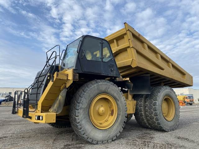 CAT 777F - Кариерен самосвал: снимка 1 CAT 777F - Кариерен самосвал: снимка 1