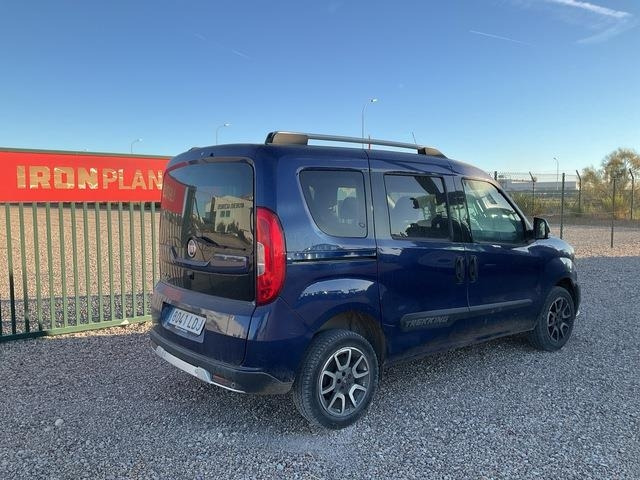 Fiat Doblo - Лек автомобил: снимка 4 Fiat Doblo - Лек автомобил: снимка 4