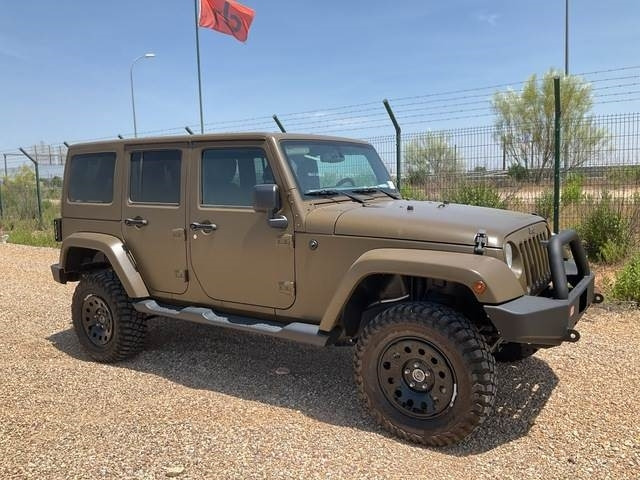 Jeep Wrangler JK Command - Джип: снимка 4 Jeep Wrangler JK Command - Джип: снимка 4
