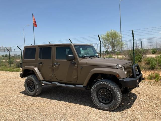 Jeep Wrangler JK Command - Лек автомобил: снимка 4 Jeep Wrangler JK Command - Лек автомобил: снимка 4
