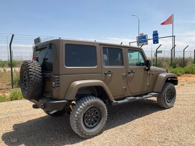 Jeep Wrangler JK Command - Лек автомобил: снимка 3 Jeep Wrangler JK Command - Лек автомобил: снимка 3