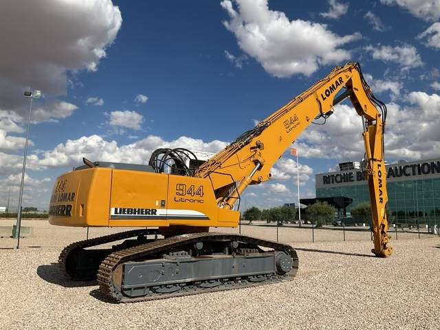 Liebherr R944V - Багер за разрушаване: снимка 3 Liebherr R944V - Багер за разрушаване: снимка 3