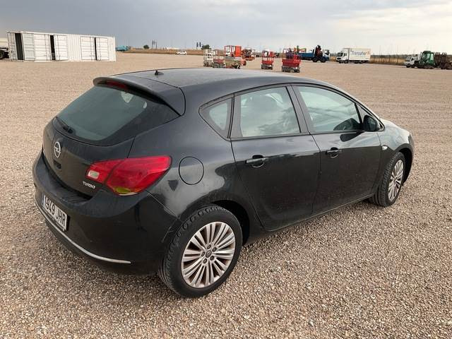 Opel Astra - Лек автомобил: снимка 3 Opel Astra - Лек автомобил: снимка 3