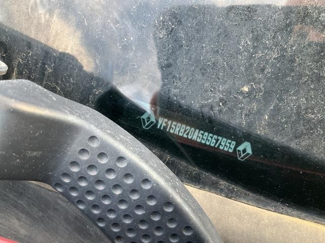 Renault Clio - Лек автомобил: снимка 5 Renault Clio - Лек автомобил: снимка 5