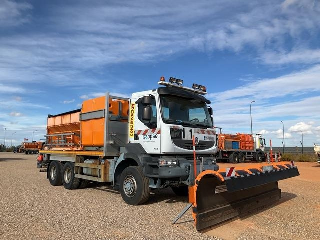 Renault Kerax 430DXI - Снегорин: снимка 4 Renault Kerax 430DXI - Снегорин: снимка 4