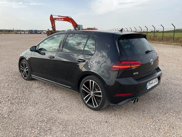 Volkswagen Golf - Лек автомобил: снимка 2 Volkswagen Golf - Лек автомобил: снимка 2