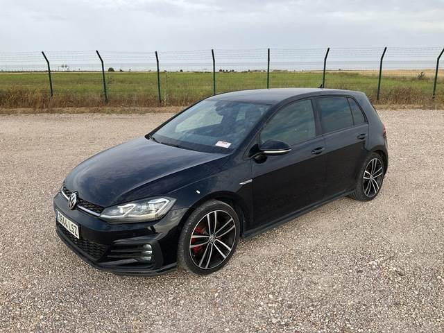Volkswagen Golf - Лек автомобил: снимка 1 Volkswagen Golf - Лек автомобил: снимка 1
