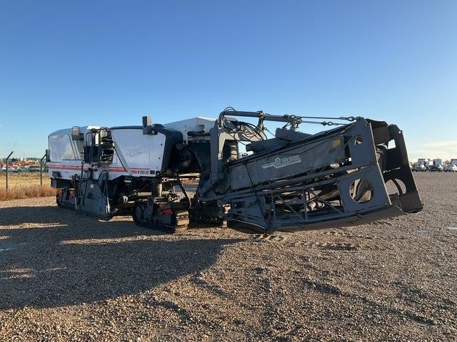 Wirtgen W250 - Пътна фреза: снимка 4 Wirtgen W250 - Пътна фреза: снимка 4