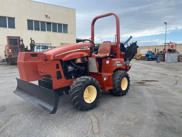 Ditch Witch RT45 - Каналокопател: снимка 1 Ditch Witch RT45 - Каналокопател: снимка 1