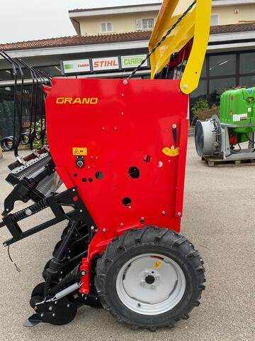 MaterMacc Grano 300 - Сеялка: снимка 3 MaterMacc Grano 300 - Сеялка: снимка 3