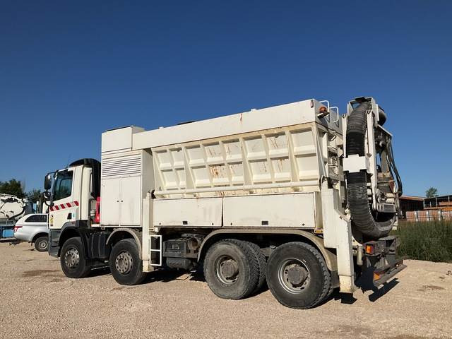 DAF CF85.460 - Верижен багер: снимка 2 DAF CF85.460 - Верижен багер: снимка 2