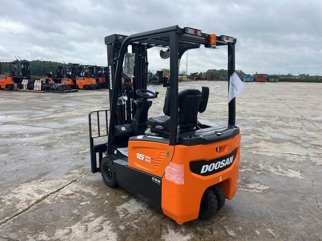 Doosan B15T-7 PLUS - Електрокар: снимка 2 Doosan B15T-7 PLUS - Електрокар: снимка 2