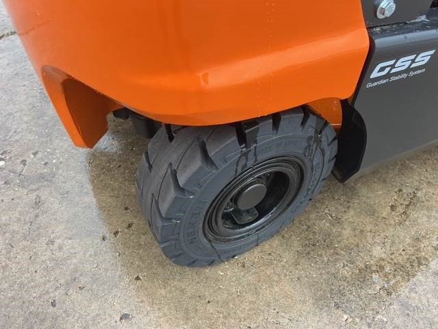 Нови Електрокар Doosan B35X-7 PLUS: снимка 20