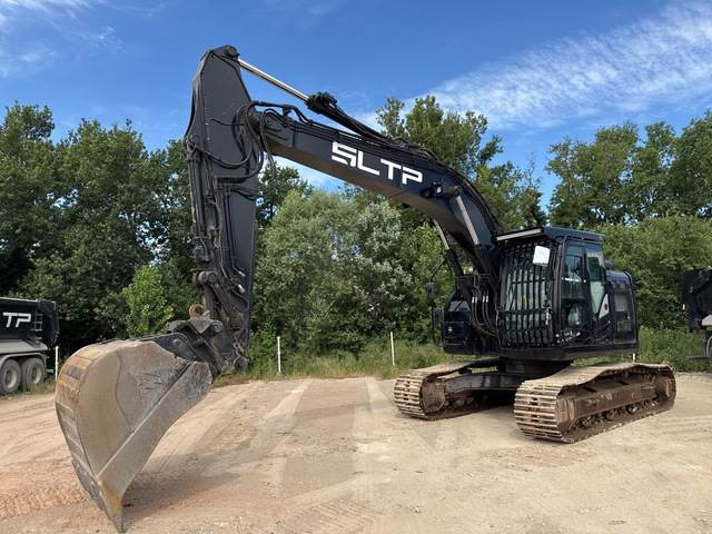 Hitachi ZX225USLC-6 - Верижен багер: снимка 2 Hitachi ZX225USLC-6 - Верижен багер: снимка 2