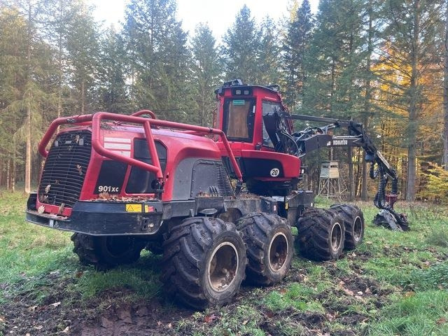 Komatsu XH901XC-6 - Харвестер: снимка 3 Komatsu XH901XC-6 - Харвестер: снимка 3