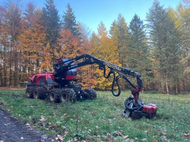 Komatsu XH901XC-6 - Харвестер: снимка 4 Komatsu XH901XC-6 - Харвестер: снимка 4