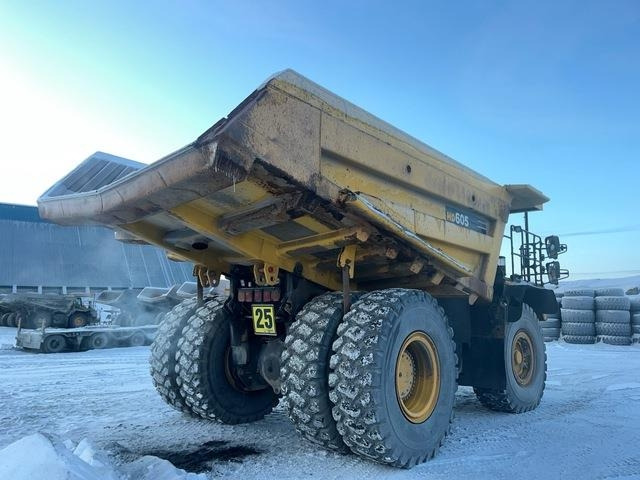Komatsu HD605-7EO - Кариерен самосвал: снимка 3 Komatsu HD605-7EO - Кариерен самосвал: снимка 3
