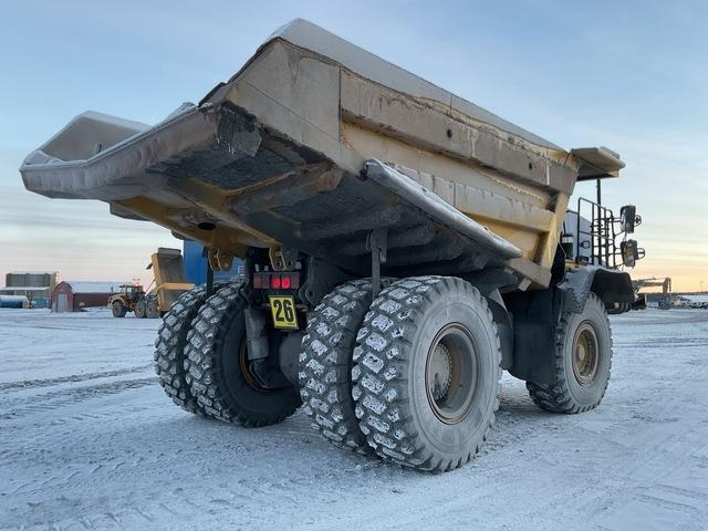 Komatsu HD605-7EO - Кариерен самосвал: снимка 3 Komatsu HD605-7EO - Кариерен самосвал: снимка 3