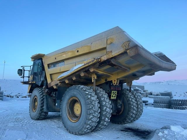 Komatsu HD605-7EO - Кариерен самосвал: снимка 2 Komatsu HD605-7EO - Кариерен самосвал: снимка 2