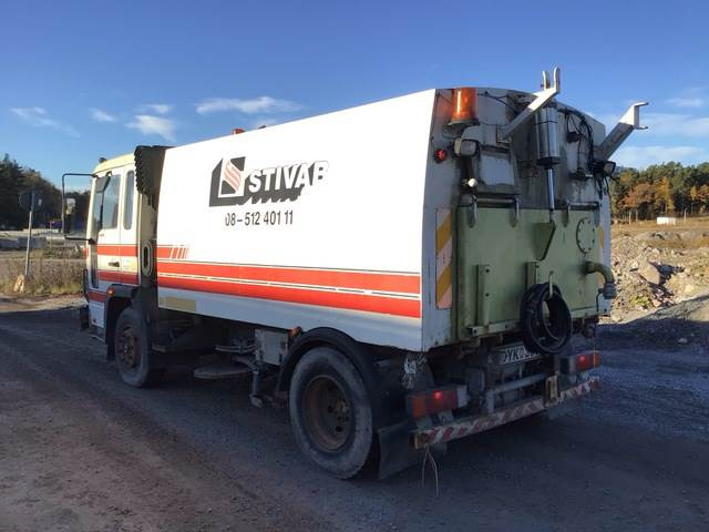 Volvo FL611 - Мотометачна машина: снимка 2 Volvo FL611 - Мотометачна машина: снимка 2