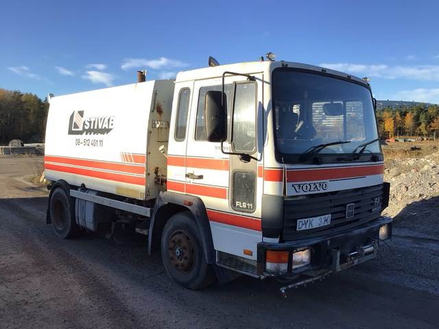Volvo FL611 - Мотометачна машина: снимка 4 Volvo FL611 - Мотометачна машина: снимка 4