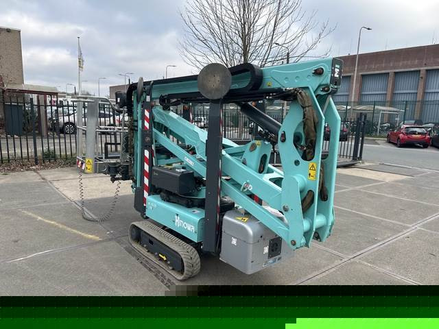 Hinowa Lightlift 15.70LI - Артикулираща платформа: снимка 4 Hinowa Lightlift 15.70LI - Артикулираща платформа: снимка 4