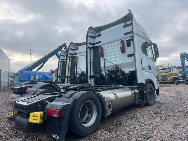 Iveco S-Way 460 - Влекач: снимка 3 Iveco S-Way 460 - Влекач: снимка 3